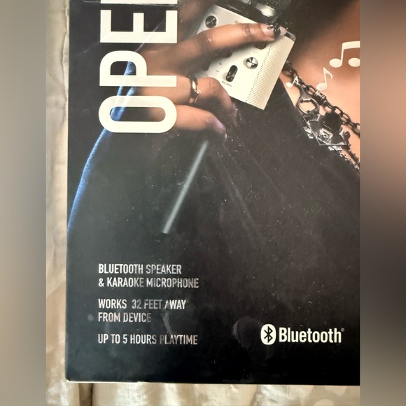 NIB, injoy Bluetooth Karaoke Microphone - Picture 3 of 4